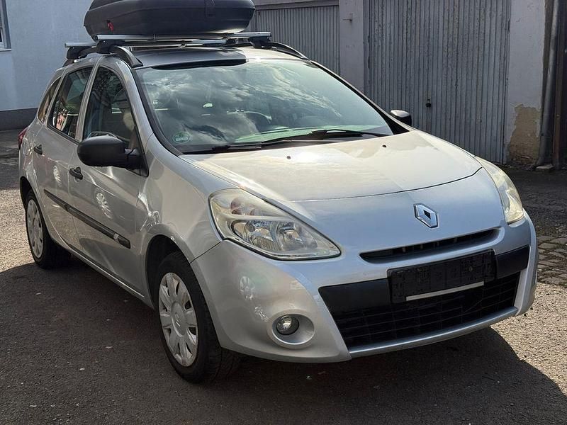 Gebraucht Renault Clio II Expression 68 PS (50 kW) 2010 Grau Limousine