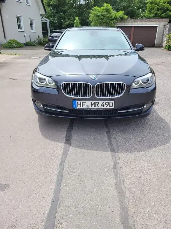 Gebraucht BMW 530 272 PS (200 kW) 2012 Schwarz Limousine