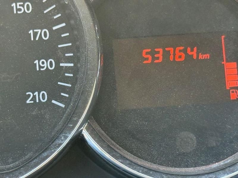 Gebraucht Dacia Duster 114 PS (83 kW) 2016 Weiß SUV