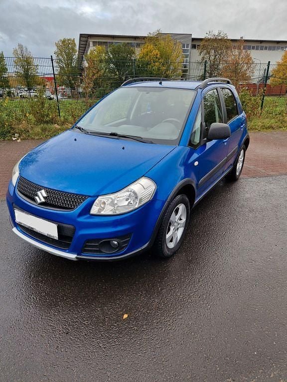 Blau Gebraucht 2012 Suzuki SX4 SUV | 6.800 € (Guter Preis) - Bild 1/4