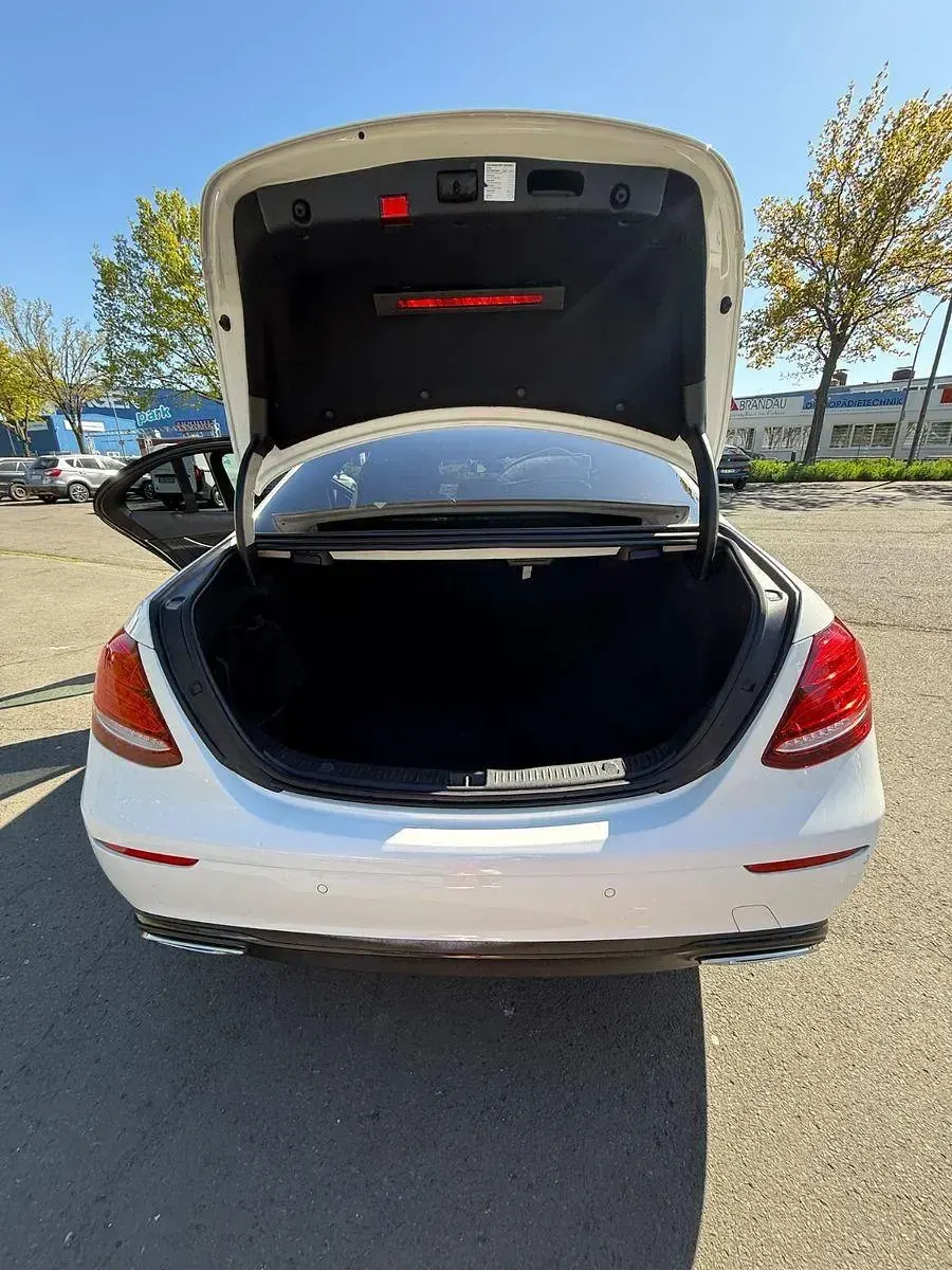 Brugt Mercedes E200 160 HK (117 kW) 2020 Grå Sedan