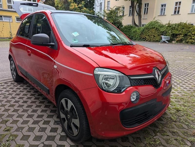 Rot Gebraucht 2017 Renault Twingo LIMITED Kleinwagen | 6.500 € (Superpreis) - Bild 1/4