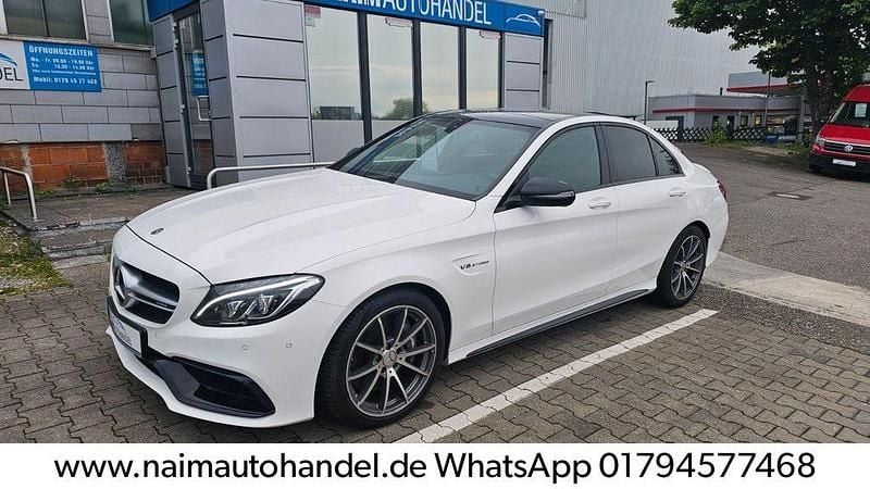 Weiß Gebraucht 2017 Mercedes C63 AMG AMG Limousine | 43.800 € (Fairer Preis) - Bild 1/4