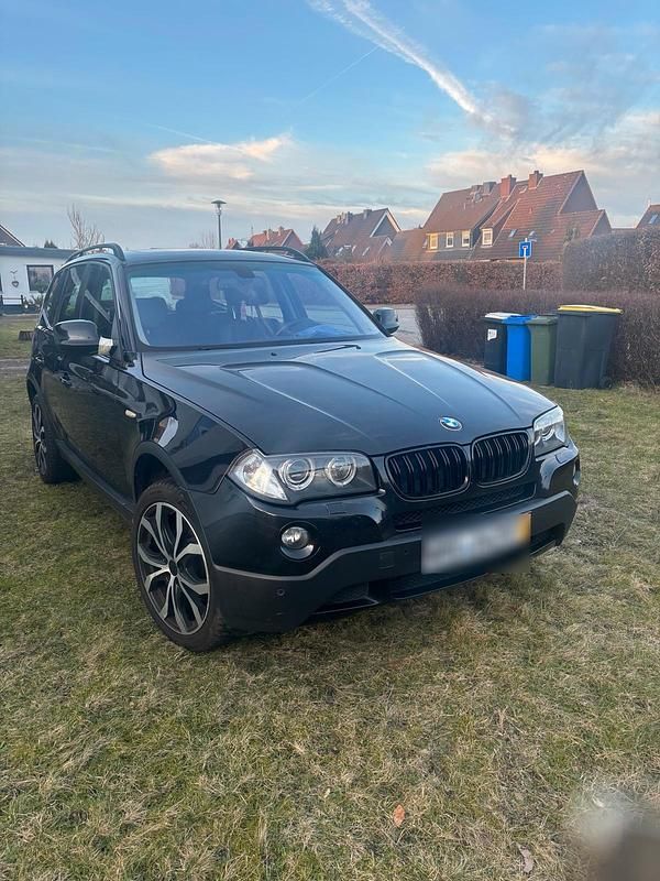 Gebraucht BMW X3 177 PS (130 kW) 2010 Schwarz SUV