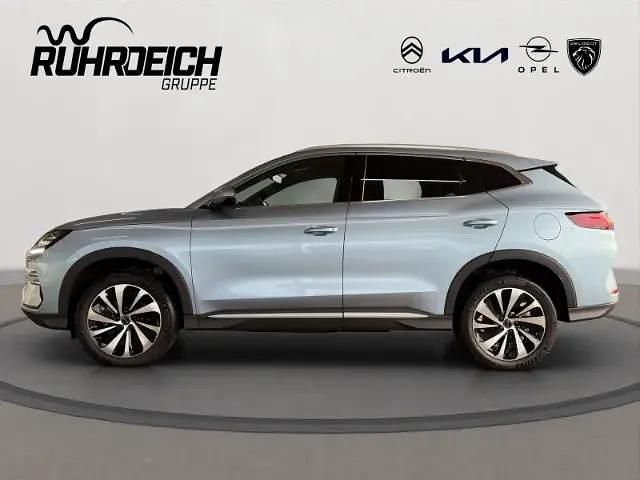 Neu BYD Seal U Boost 218 PS (160 kW) 2025 Beige SUV