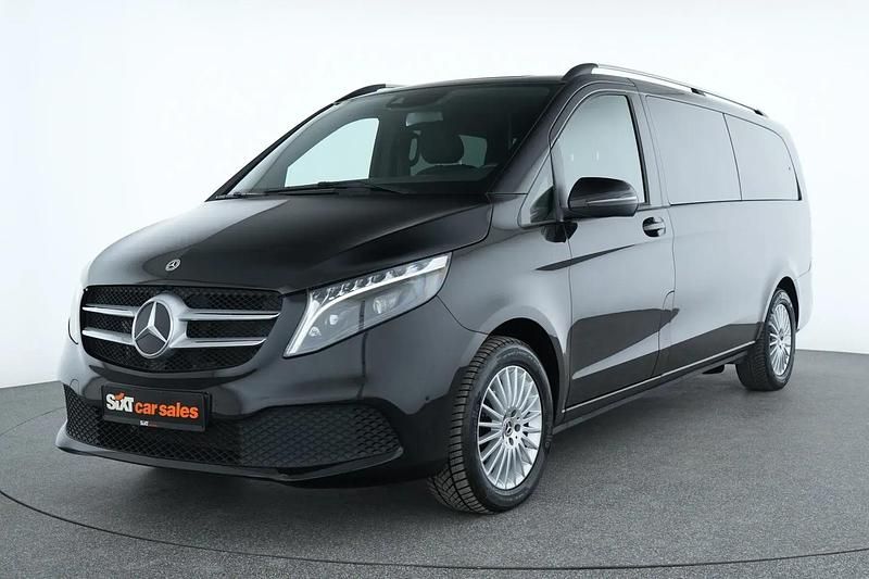 Gebraucht Mercedes V300 237 PS (174 kW) 2024 Schwarz Van / Kleinbus