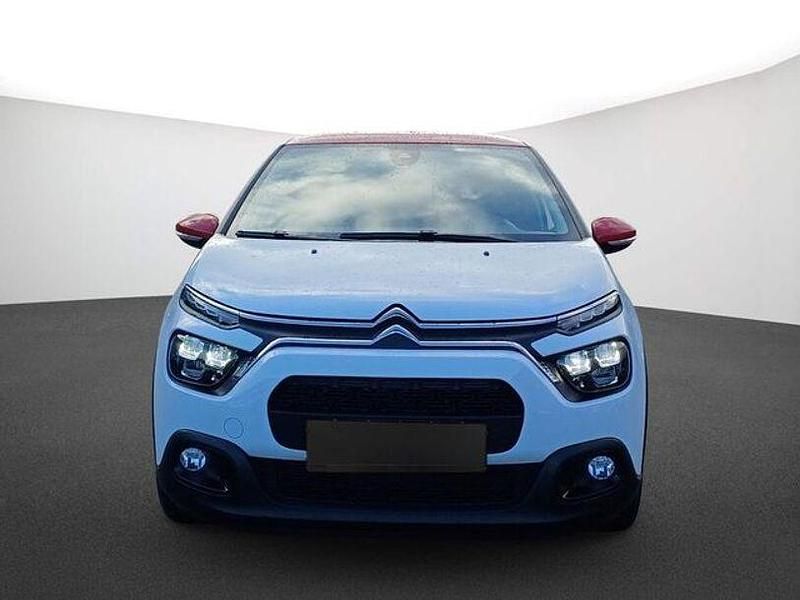 Second-hand Citroën C3 Shine 110 CP (80 kW) 2022 Alb Berlinǎ
