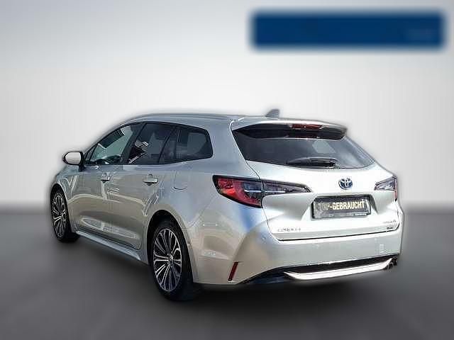 Gebraucht Toyota Corolla Team 152 PS (111 kW) 2021 Silber metallic Kombi