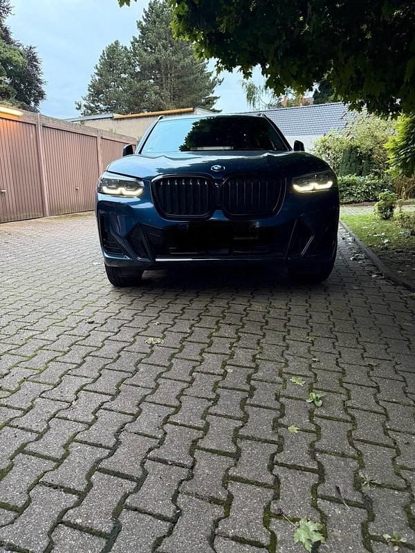 Gebraucht BMW X3 190 PS (139 kW) 2022 Blau SUV
