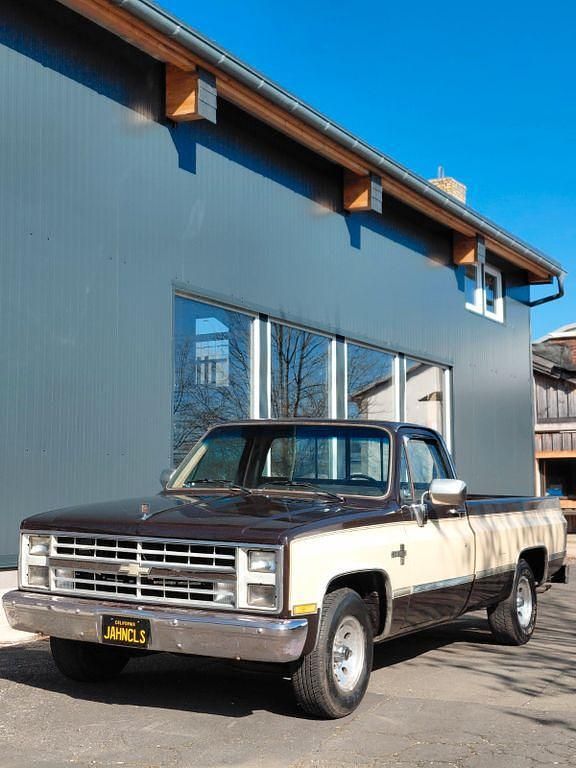 Gebraucht Chevrolet C20 175 PS (128 kW) 1985 Braun SUV