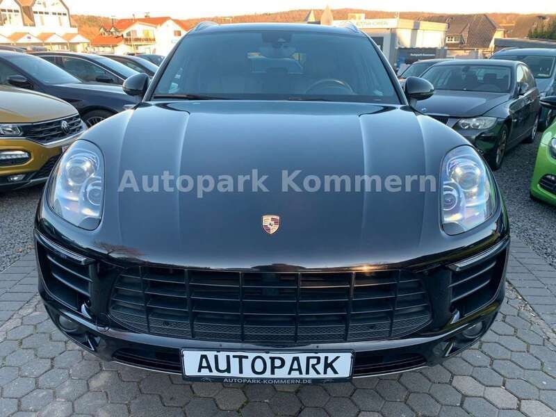 Second-hand Porsche Macan S 340 CP (250 kW) 2015 Negru SUV