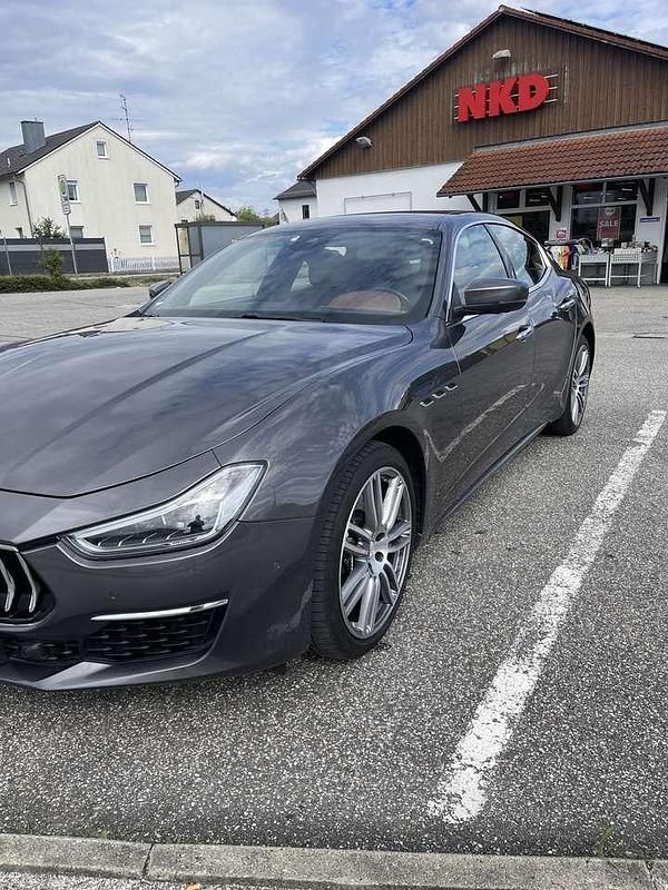 Gebraucht 2017 Maserati Ghibli Coupé | 25.900 € (Fairer Preis) - Bild 1/4