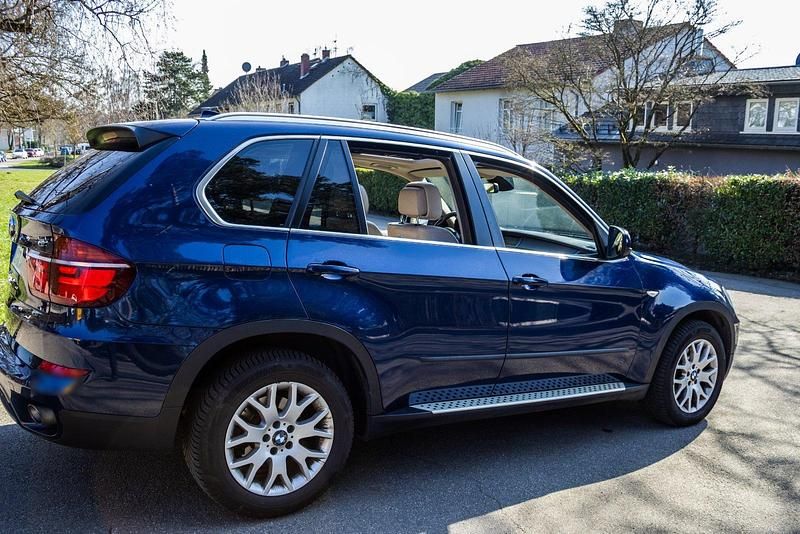 Gebraucht BMW X5 Exclusive 306 PS (225 kW) 2011 Blau SUV