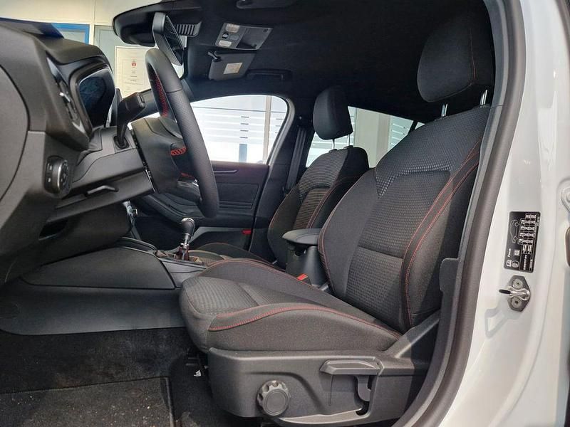 Neu Ford Focus ST-Line 125 PS (91 kW) 2026 Weiß Limousine