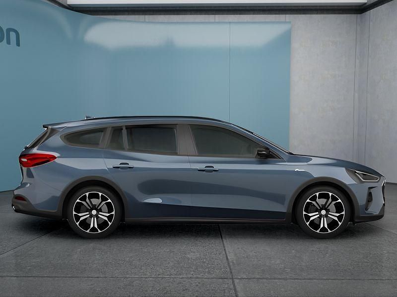 Usata Ford Focus 155 CV (114 kW) 2024 Blu Station wagon