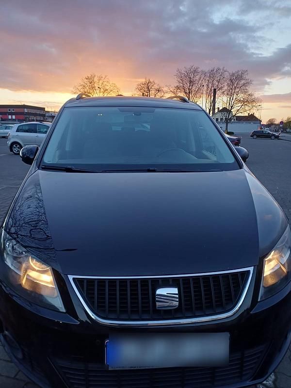 Gebraucht Seat Alhambra 140 PS (102 kW) 2014 Schwarz Van / Kleinbus