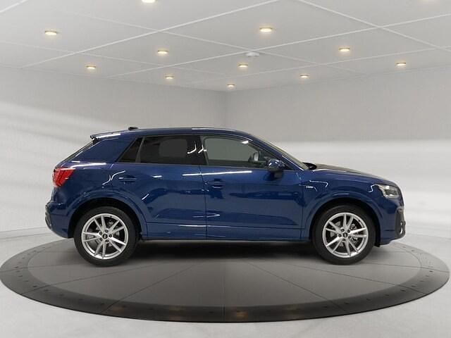 Gebraucht Audi Q2 S-Line 150 PS (110 kW) 2025 Blau SUV