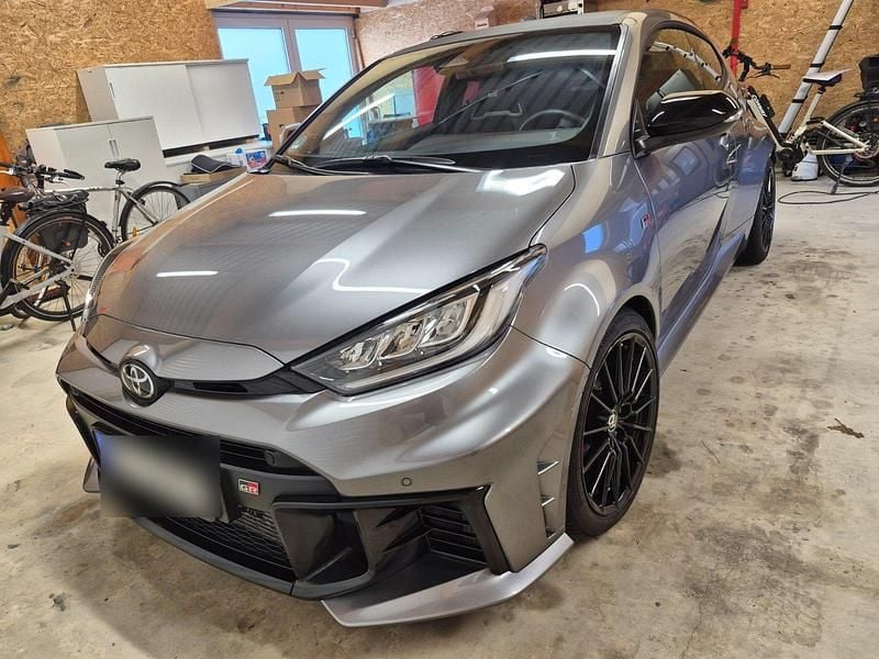 Gebraucht Toyota Yaris 280 PS (205 kW) 2024 Grau Kleinwagen