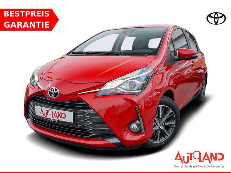 Rot Gebraucht 2019 Toyota Yaris Kleinwagen | 16.490 € (Etwas zu teuer) - Bild 1/4