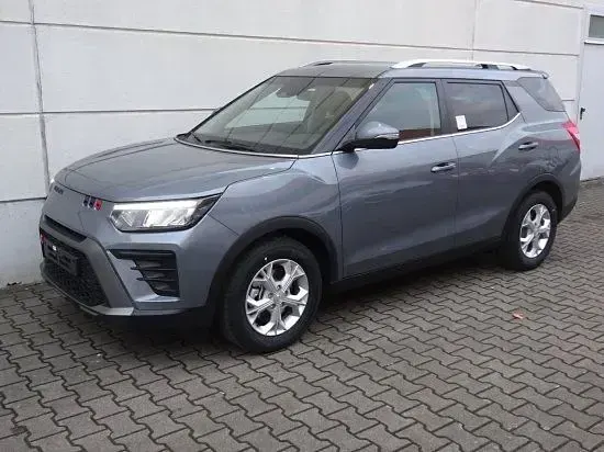 Gebraucht SsangYong Tivoli Quartz 163 PS (119 kW) 2024 Grau SUV