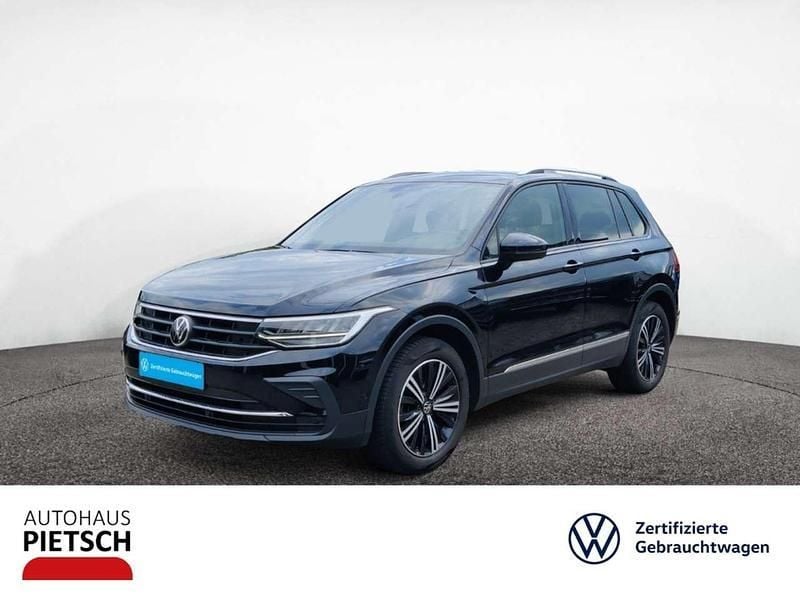 Deep black perleffekt Gebraucht 2021 VW Tiguan United SUV | 27.880 € (Fairer Preis) - Bild 1/3