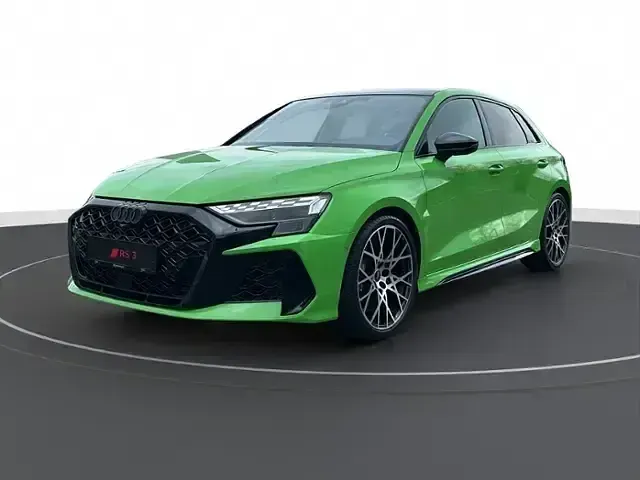 Gebraucht Audi RS3 Ambiente 400 PS (294 kW) 2025 Grün Limousine
