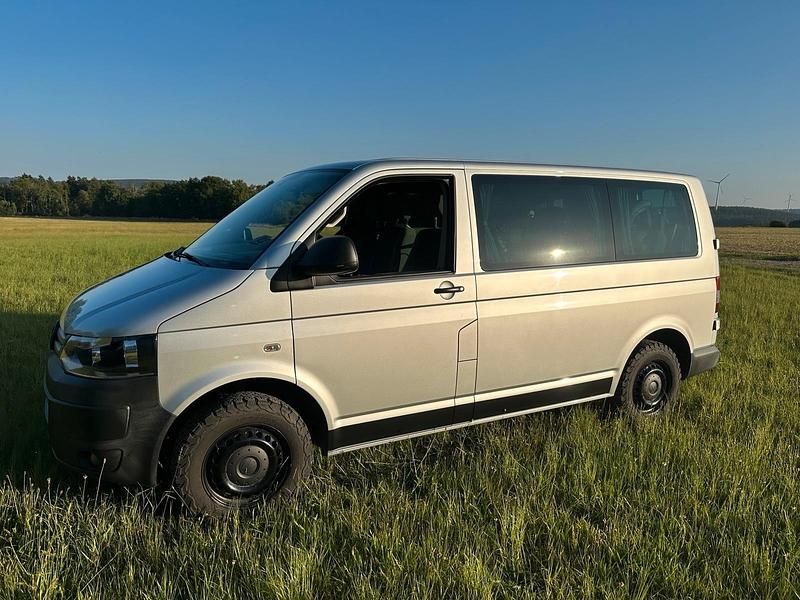 Silber Gebraucht 2014 VW T5 Van | 25.000 € - Bild 1/4