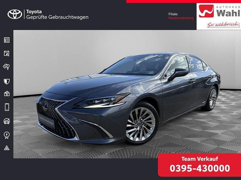 Gebraucht Lexus ES300H Luxury Line 218 PS (160 kW) 2022 Grau Limousine