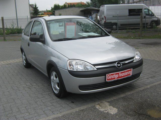 Gebraucht Opel Corsa Basis 58 PS (42 kW) 2003 Silber Limousine