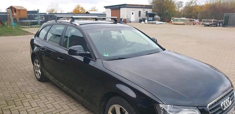 Gebraucht Audi A4 143 PS (105 kW) 2009 Schwarz Kombi