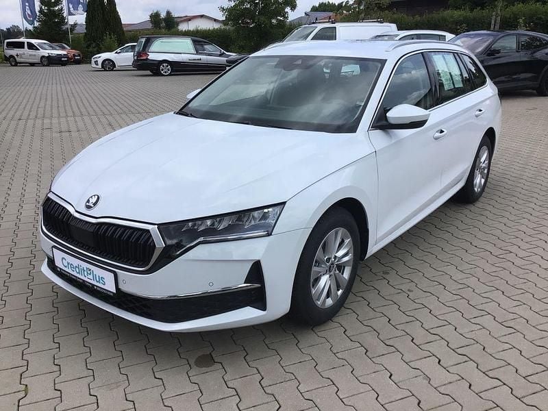 Weiß Neu 2025 Skoda Octavia Selection Kombi | 30.490 € (Guter Preis) - Bild 1/4