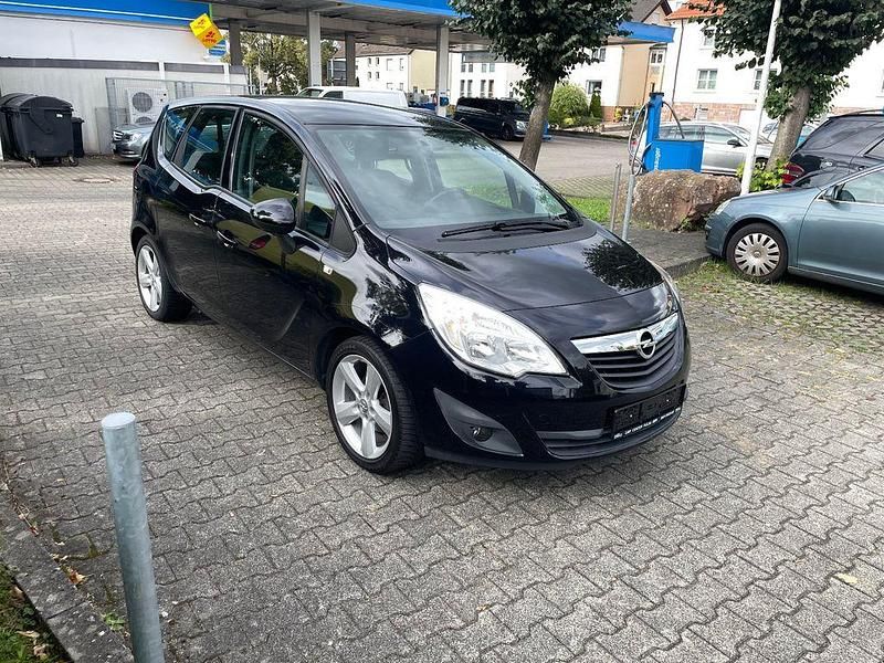 Schwarz Gebraucht 2010 Opel Meriva Edition Van / Kleinbus | 4.999 € (Teuer) - Bild 1/4
