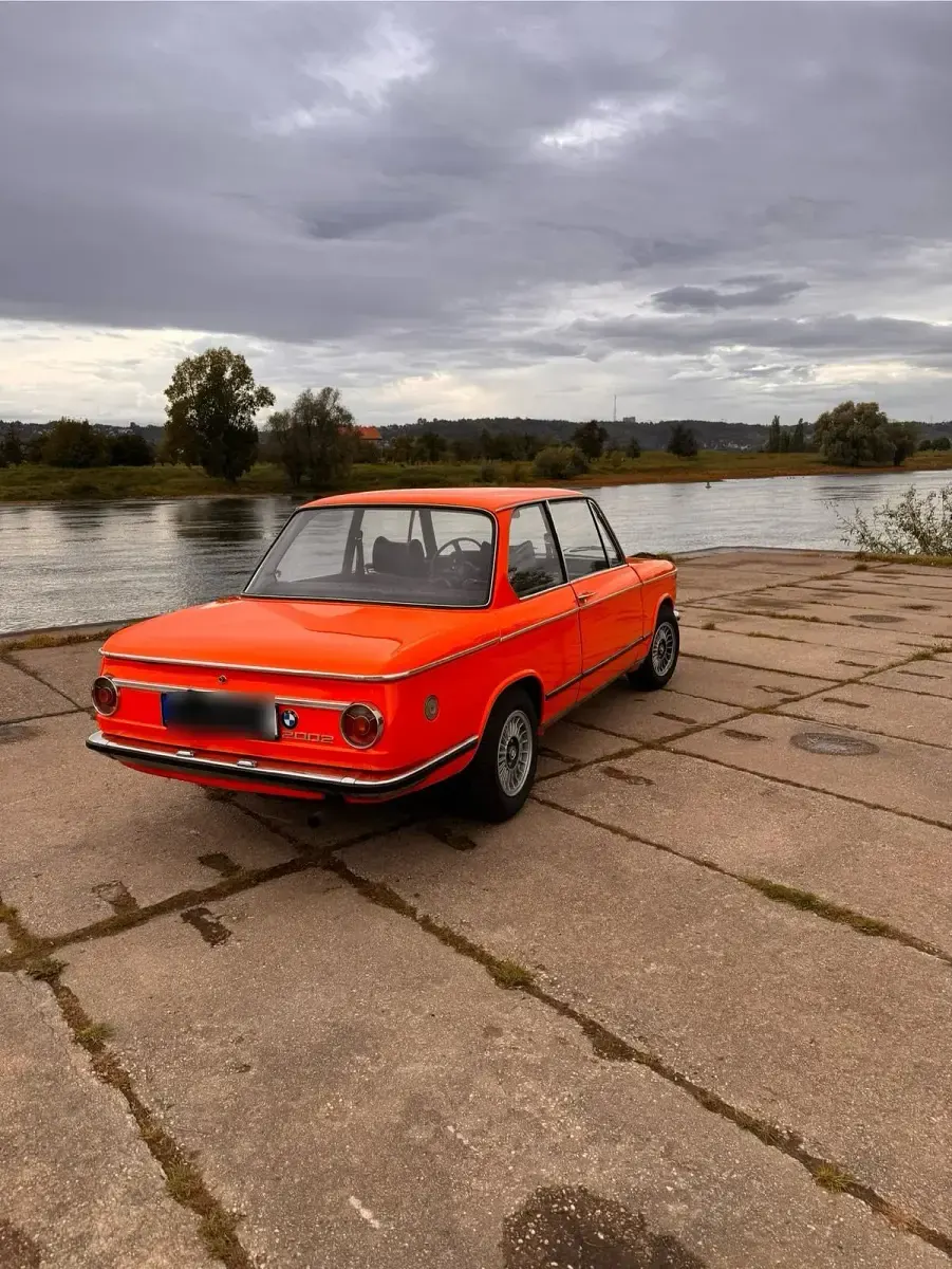 Gebraucht BMW 2002 136 PS (100 kW) 1973 Orange Limousine