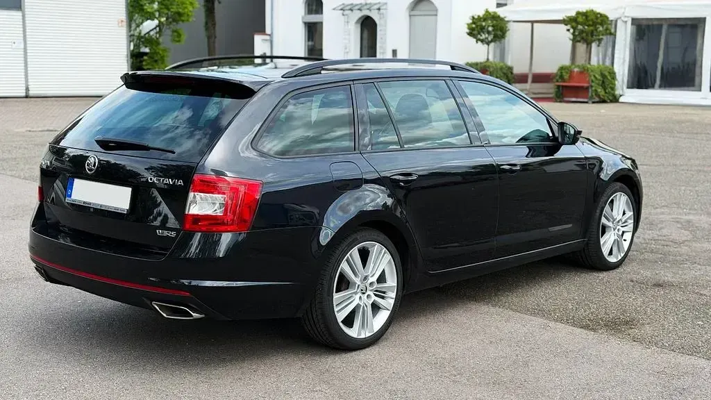 Gebraucht Skoda Octavia vRS 184 PS (135 kW) 2015 Schwarz Kombi