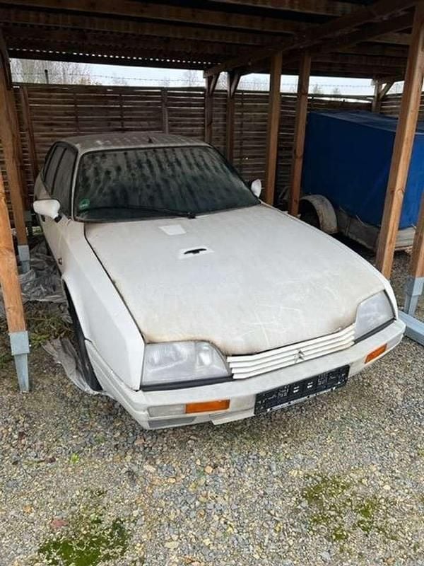 Weiß Gebraucht 1988 Citroën CX Limousine | 2.000 € - Bild 1/4