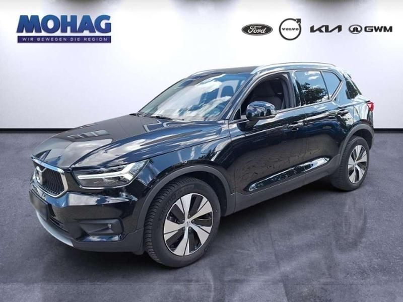 Schwarz Gebraucht 2022 Volvo XC40 Momentum SUV | 25.850 € (Fairer Preis) - Bild 1/4