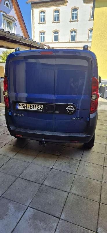 Gebraucht Opel Combo Edition 105 PS (77 kW) 2015 Blau Van / Kleinbus