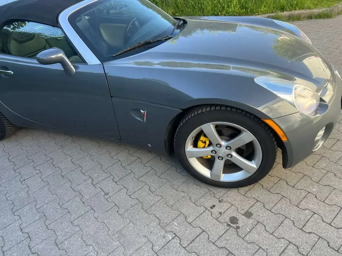 Gebraucht Pontiac Solstice 179 PS (131 kW) 2008 Grau Cabrio
