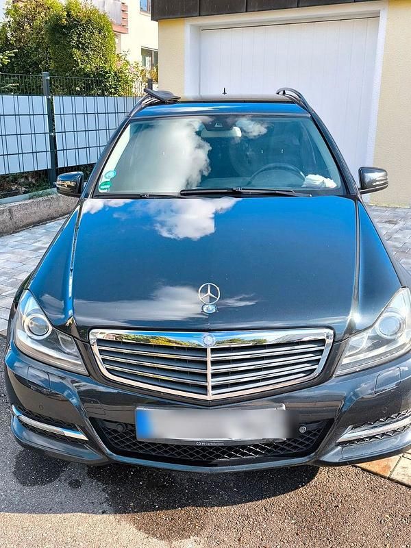 Gebraucht 2012 Mercedes C220 Kombi | 7.990 € (Guter Preis) - Bild 1/4