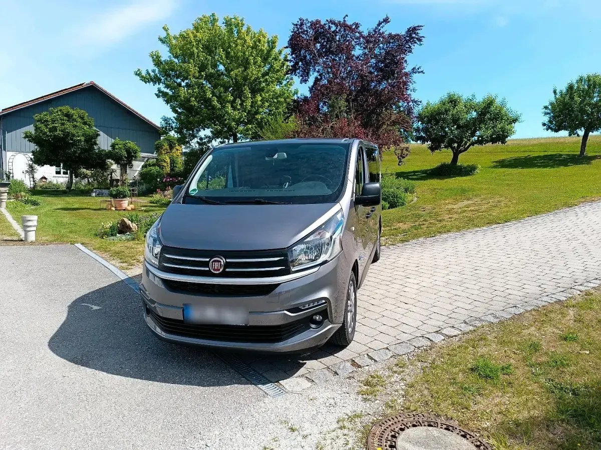 Gebraucht Fiat Talento 145 PS (106 kW) 2017 Grau Van / Kleinbus