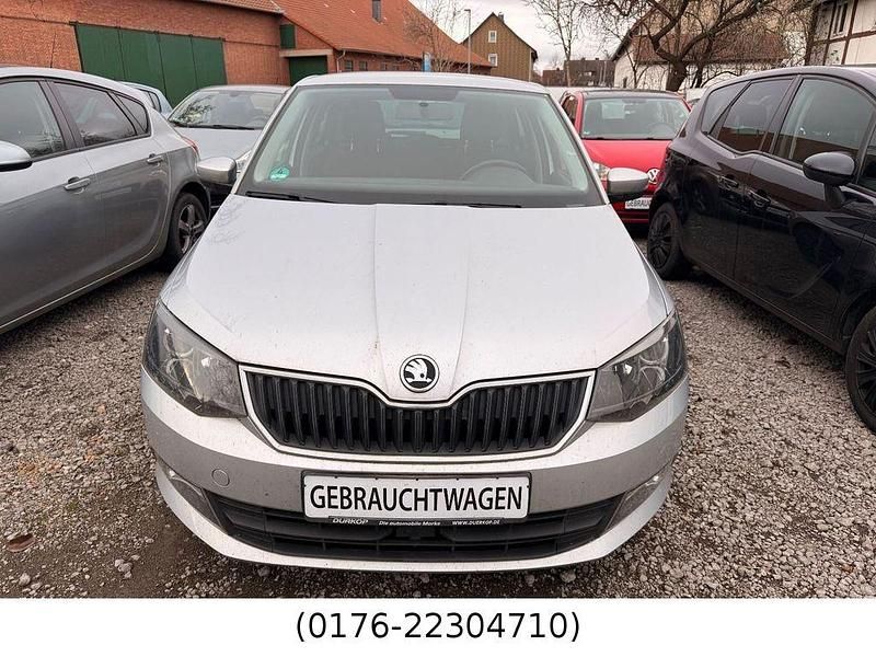 Silber Gebraucht 2015 Skoda Fabia Limousine | 4.800 € (Fairer Preis) - Bild 1/4