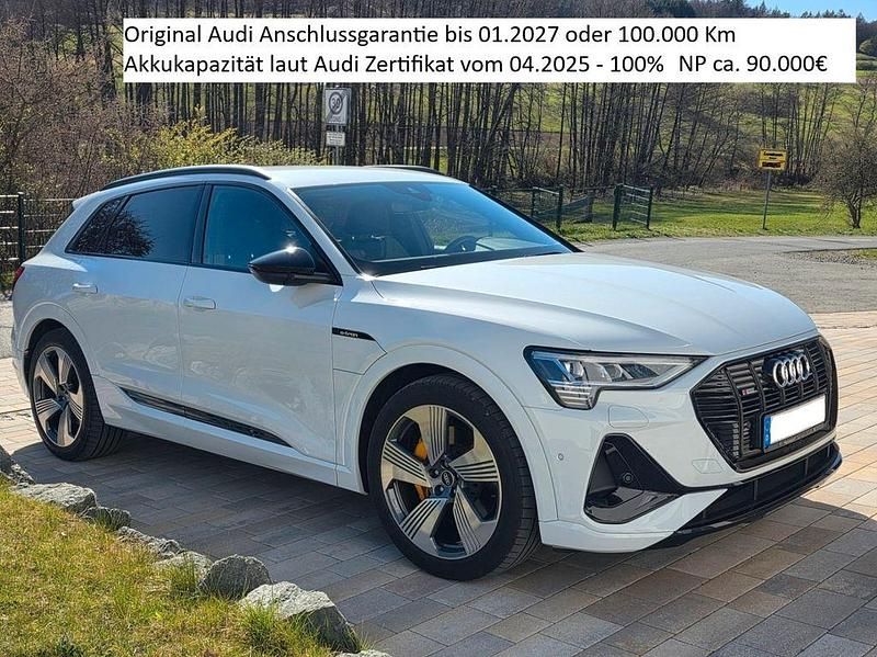Weiß Gebraucht 2022 Audi e-tron Black Edition SUV | 31.900 € (Superpreis) - Bild 1/4