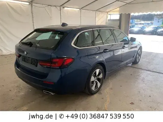 Gebraucht BMW 520 Sport Line 190 PS (139 kW) 2021 Phytonicblau (metallic) Kombi