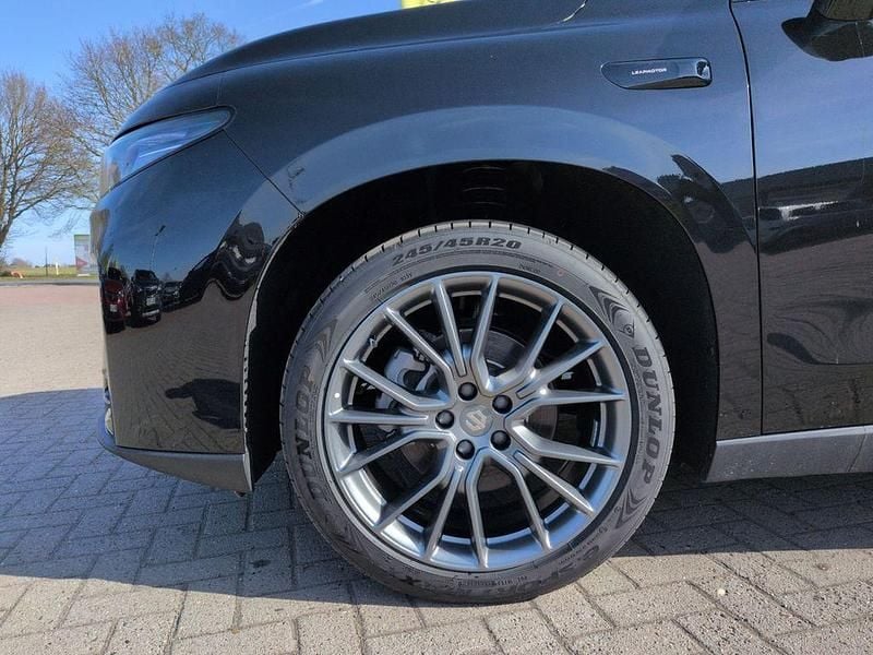 Neu Leapmotor C10 215 PS (158 kW) 2026 Midnight black SUV