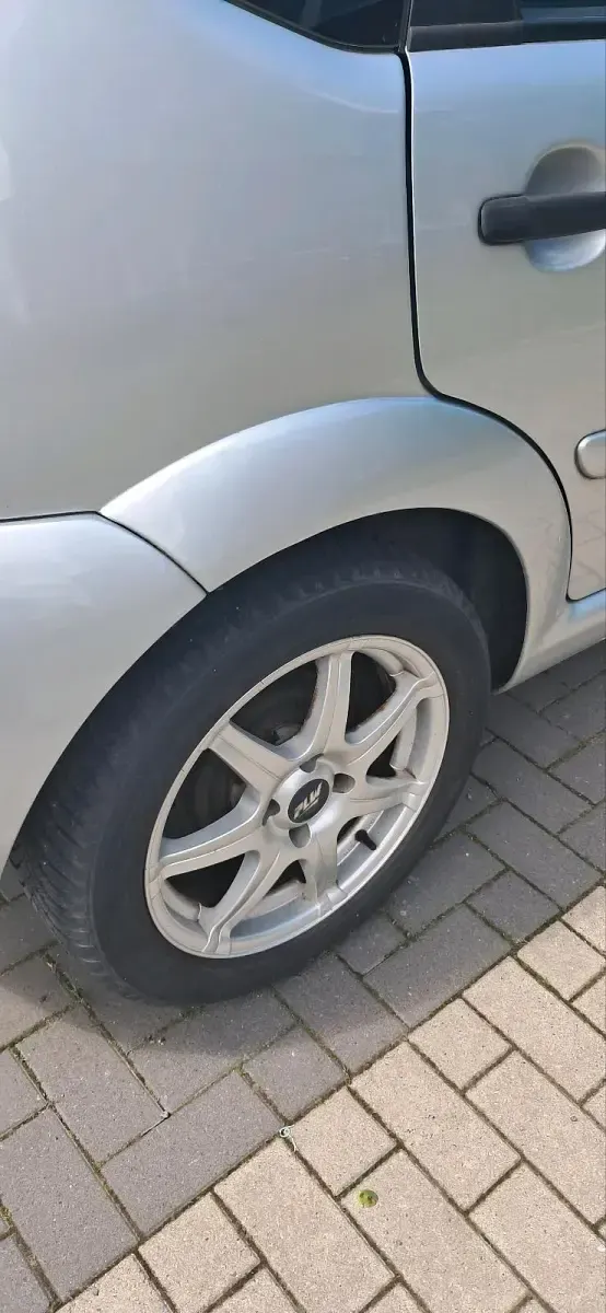 Gebraucht Citroën C2 60 PS (44 kW) 2007 Grau Kleinwagen