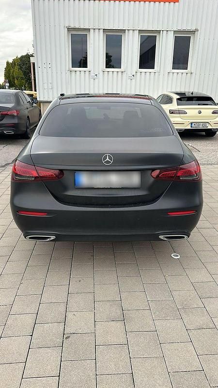 Brugt Mercedes E220 200 HK (147 kW) 2023 Sort Sedan
