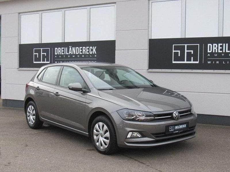Gebraucht VW Polo Active 116 PS (85 kW) 2019 Weiß Kleinwagen