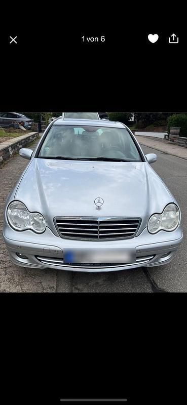 Silber Gebraucht 2007 Mercedes C230 Limousine | 2.995 € (Superpreis) - Bild 1/4