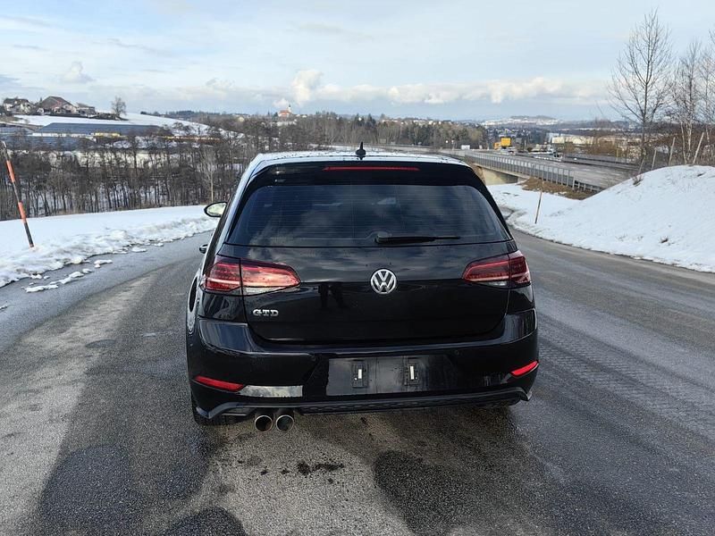 Gebraucht VW Golf VII GTD 184 PS (135 kW) 2018 Schwarz Kleinwagen