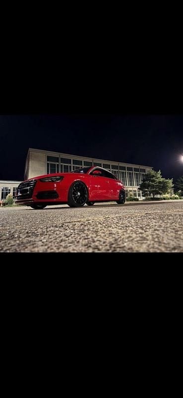 Rot Gebraucht 2014 Audi S3 Kombi | 15.000 € (Superpreis) - Bild 1/3